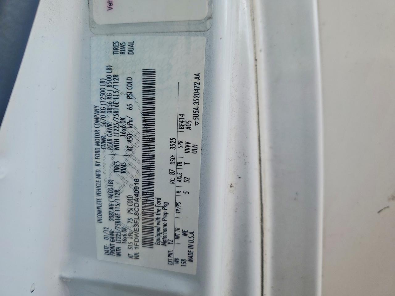 2012 Ford Econoline E350 Super Duty Cutaway Van