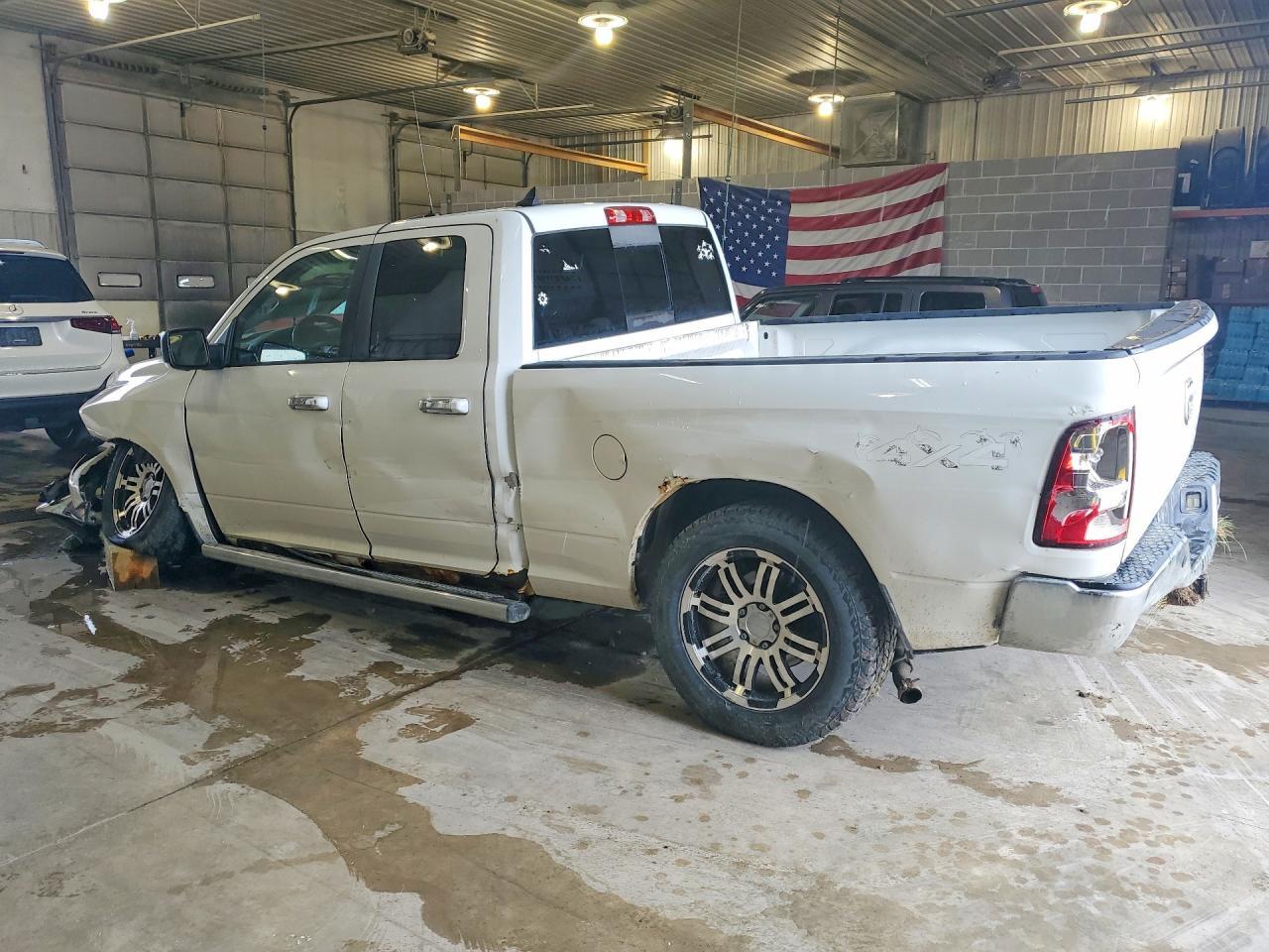 2013 Dodge RAM 1500 SLT