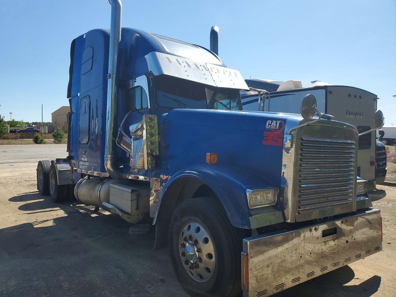 2006 Freightliner Conventional FLD132 XL Classic
