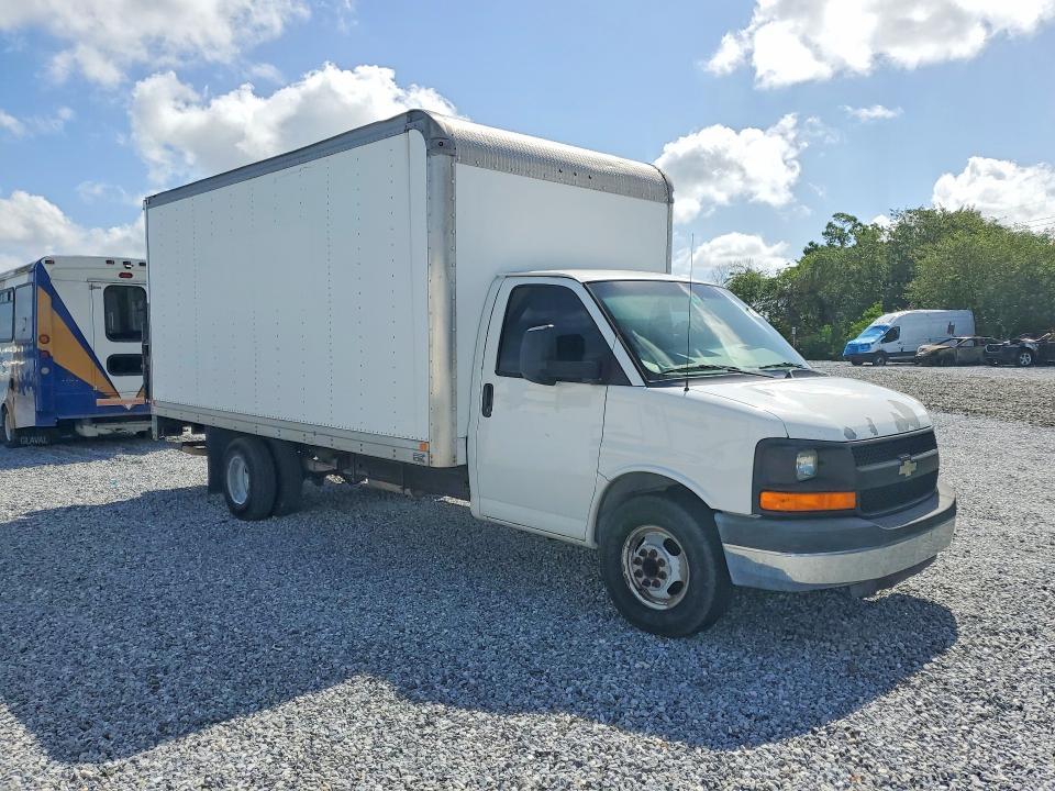 2012 Chevrolet Express G3500 BOX Truck
