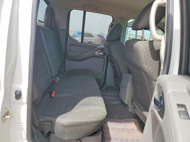 2019 Nissan Frontier Desert Runner