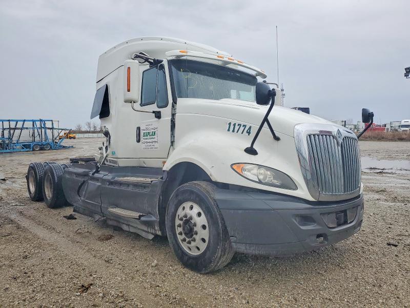 2016 International Prostar Semi Truck