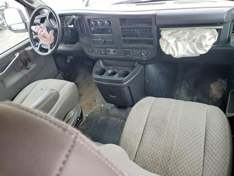 2016 Chev Express G2500