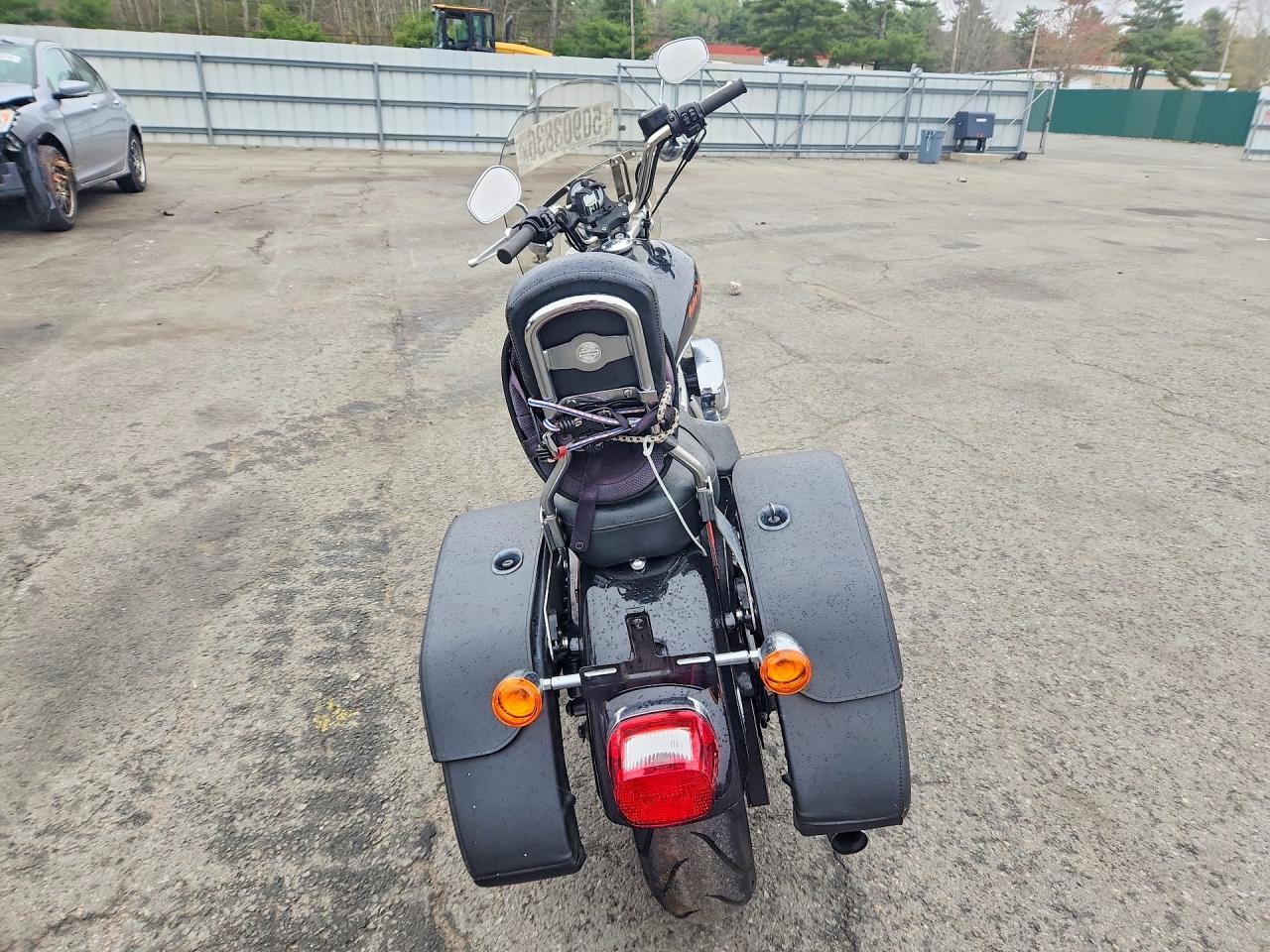 2014 Harley-Davidson XL883 Superlow