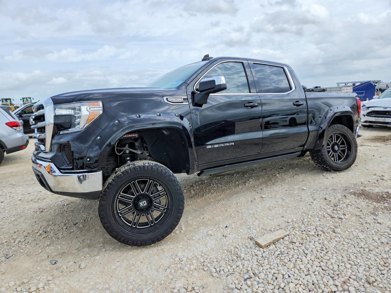 2020 GMC Sierra K1500 SLE
