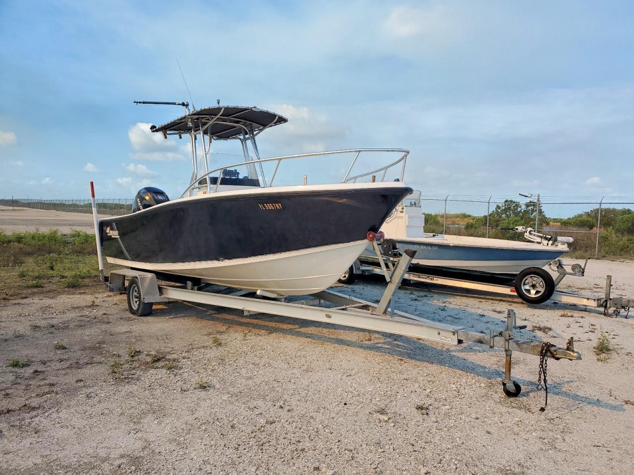 2009 Mako Boat-Boat