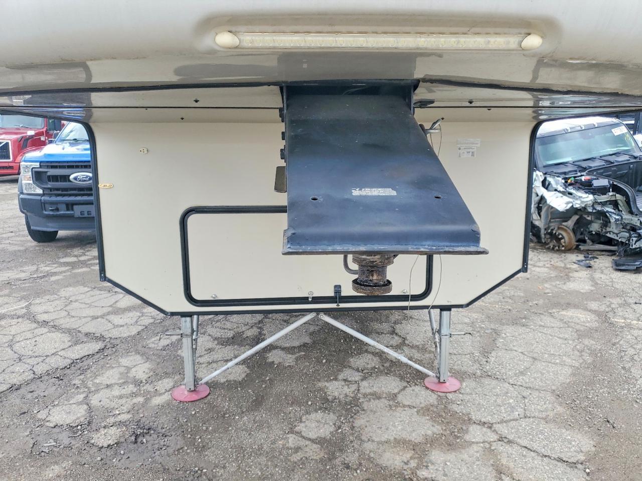 2013 KZ RV Durango Camper