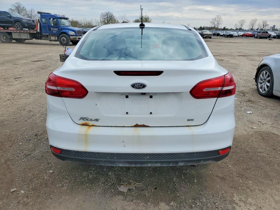 2017 Ford Focus se