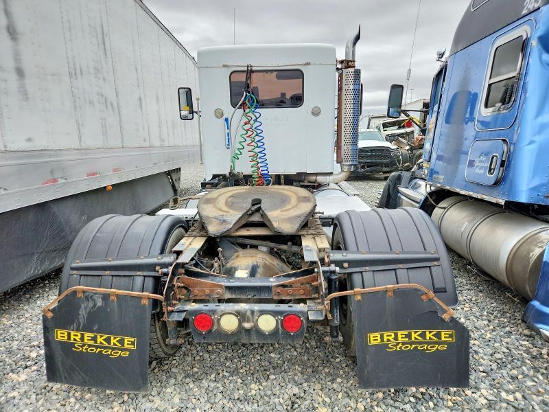 2005 Kenworth Constructi-semi Truck