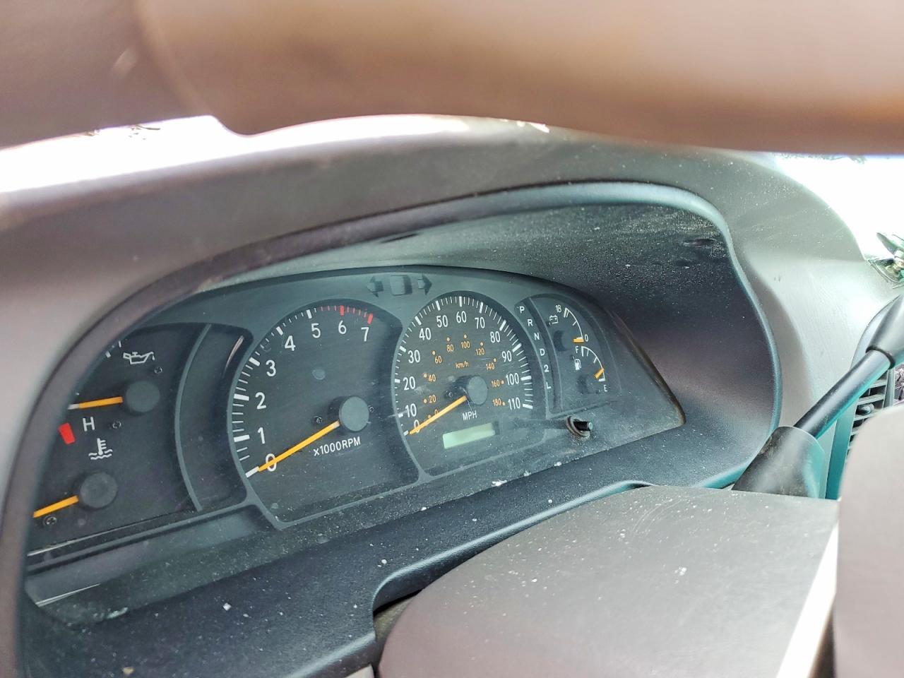 2001 Toyota Tundra SR5