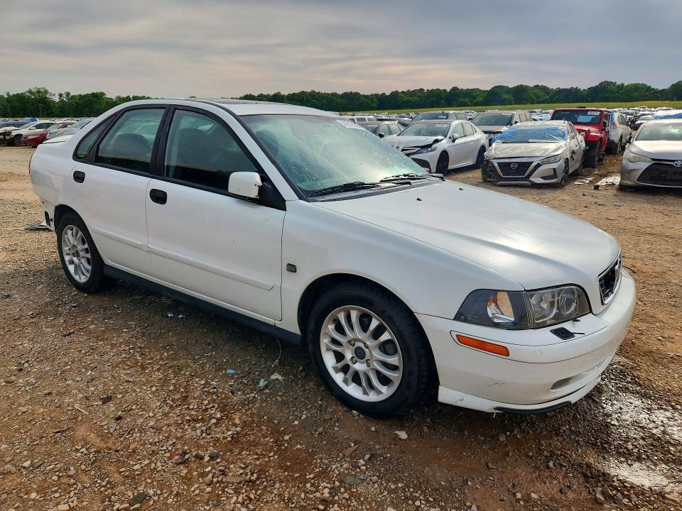 2003 Volvo S40 1.9t