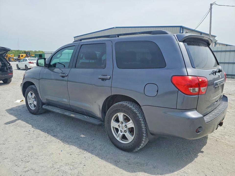 2016 Toyota Sequoia SR5