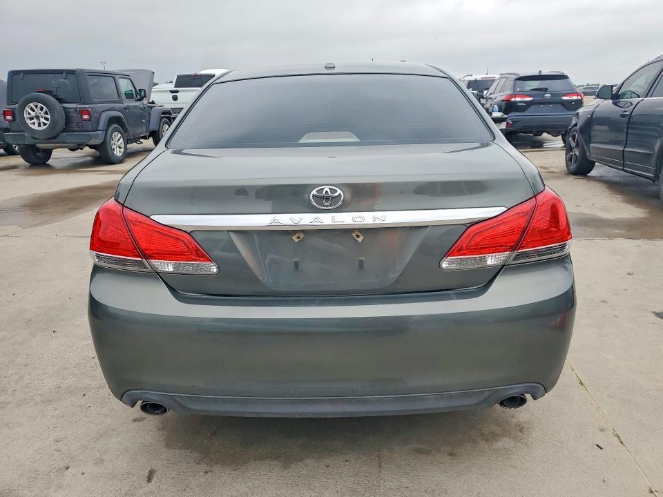 2011 Toyota Avalon Base