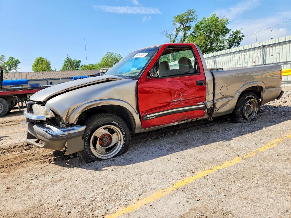 2002 Chevrolet S Truck S10