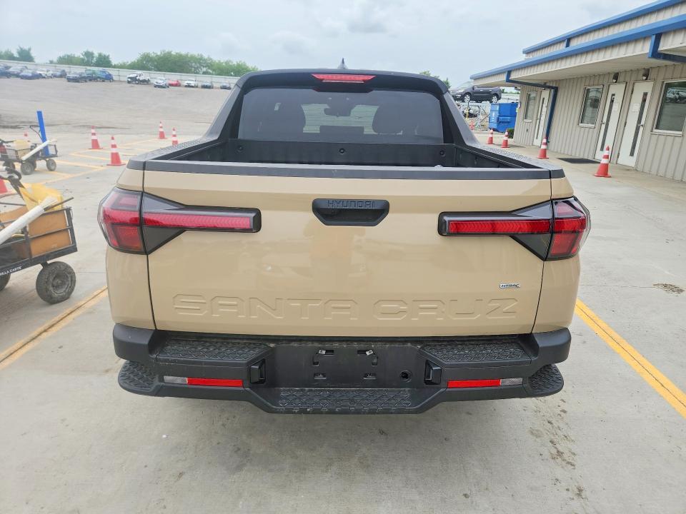 2024 Hyundai Santa Cruz SE
