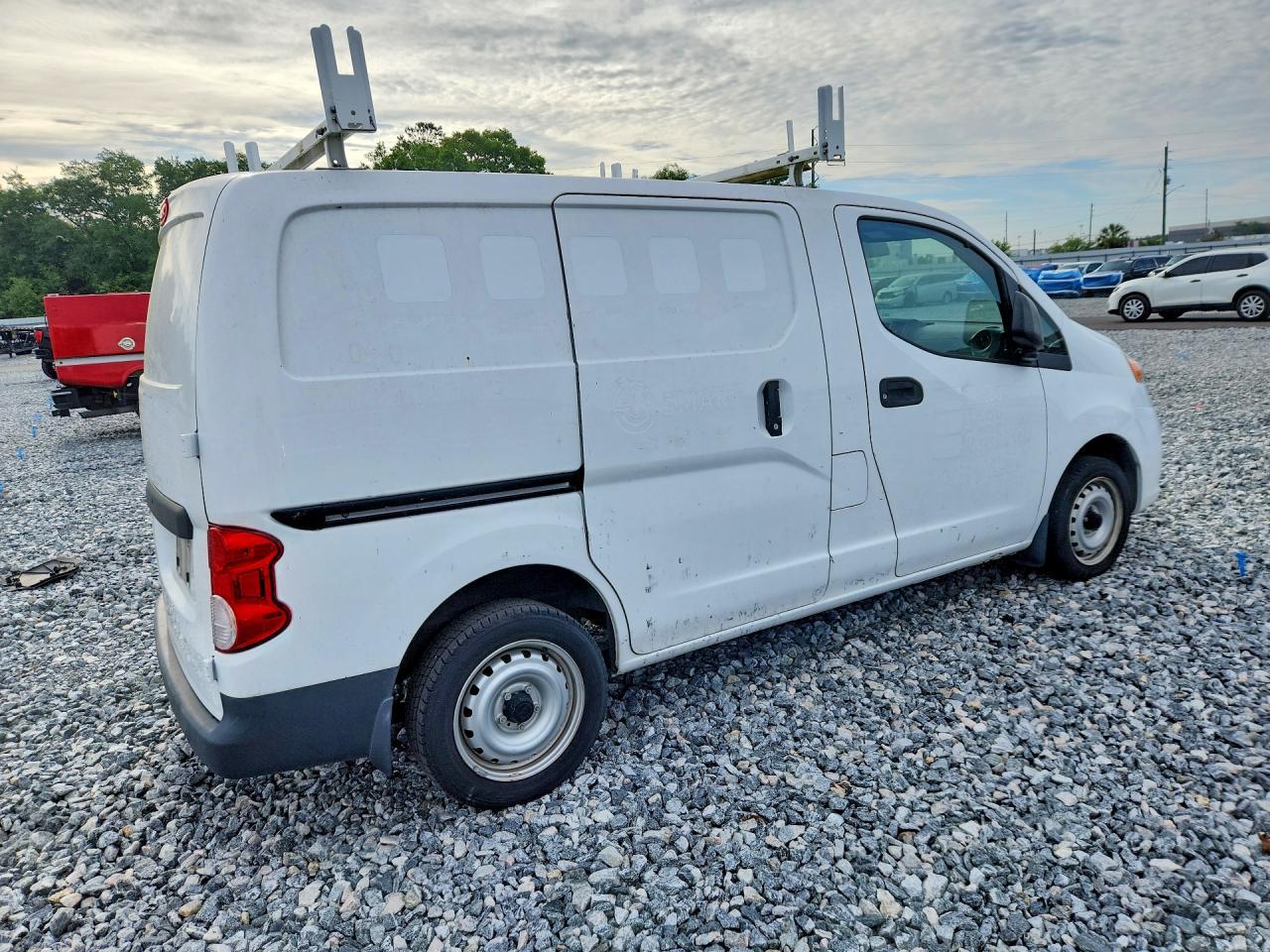 2021 Nissan NV200 S
