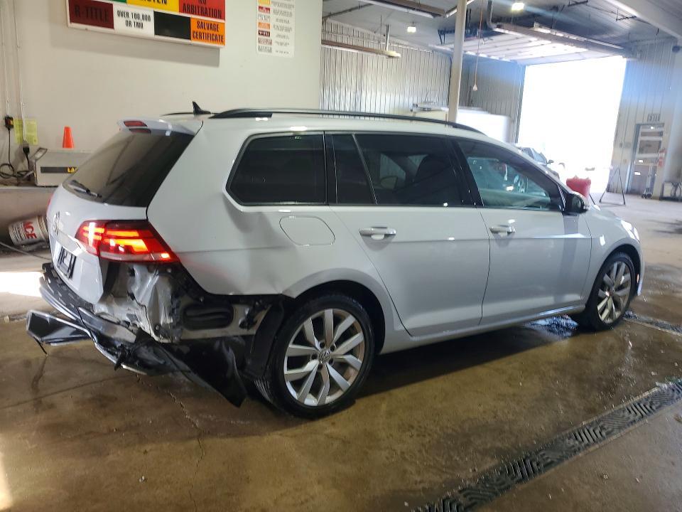 2019 Volkswagen Golf Sportwagen s