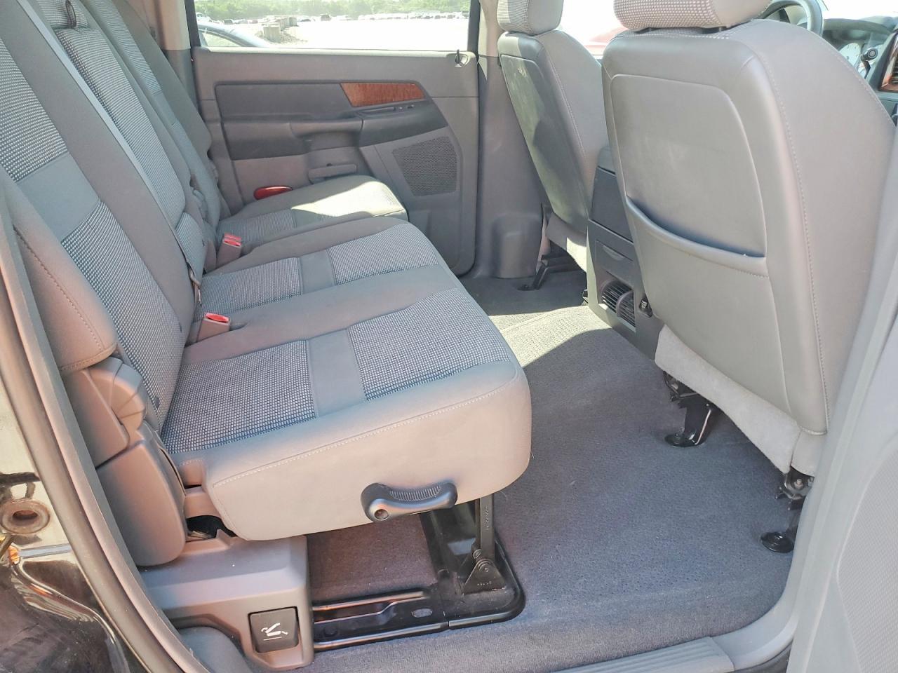 2006 Dodge RAM 2500