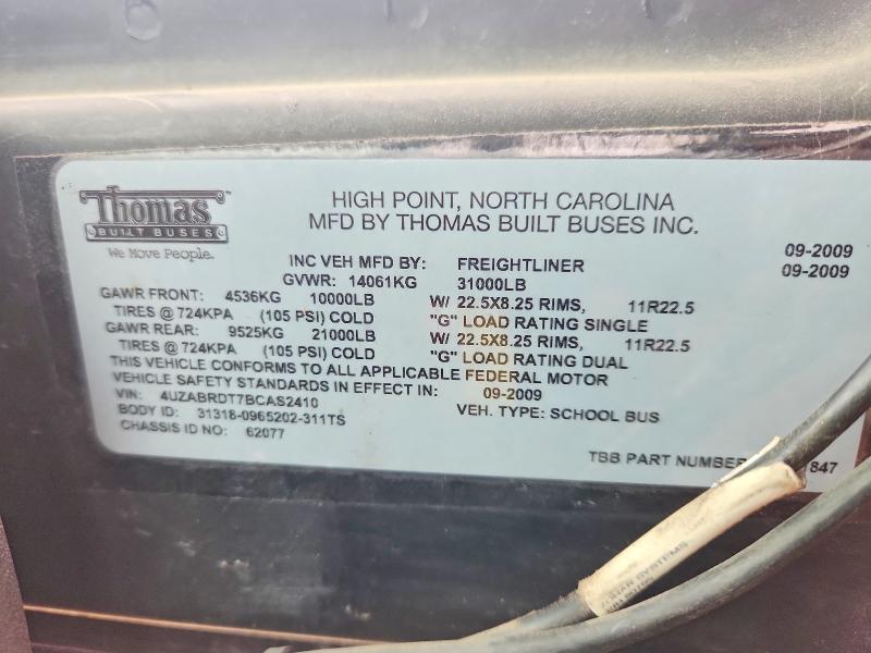 2011 Thomas SAF-T-LINER C2-School Bus
