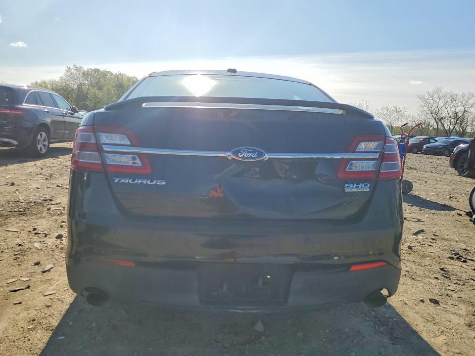 2013 Ford Taurus sho