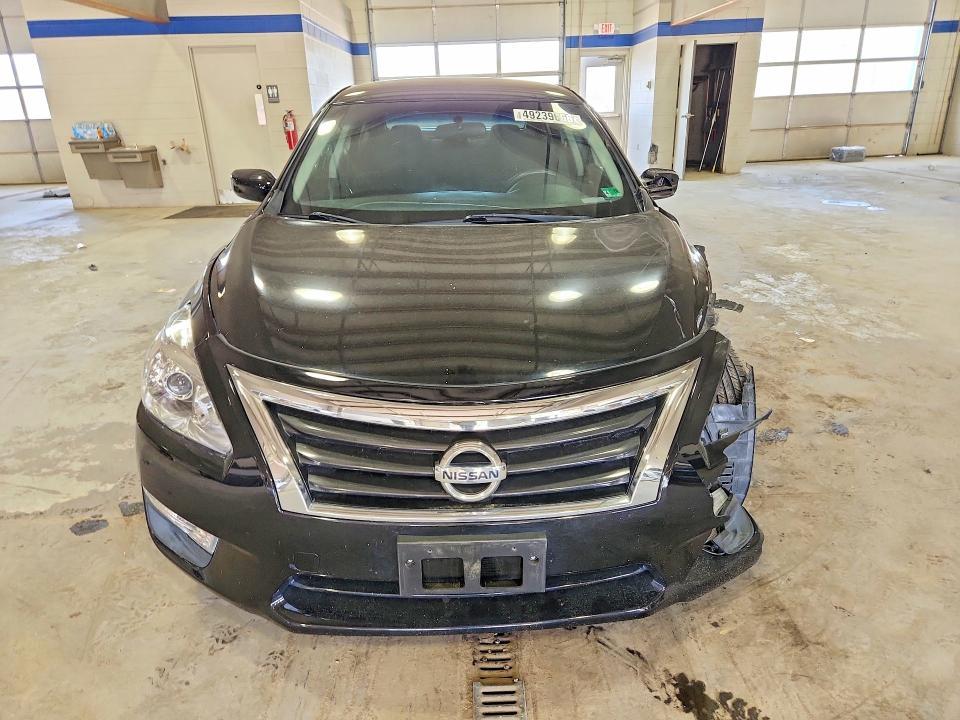 2014 Niss Altima