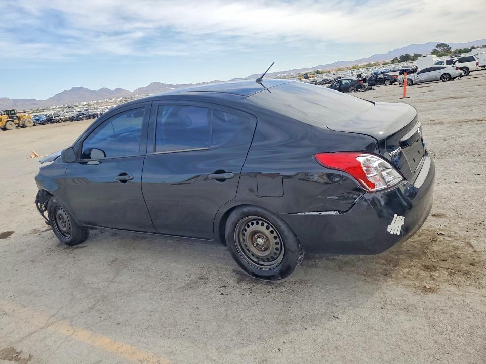 2013 Nissan Versa 1.6 s