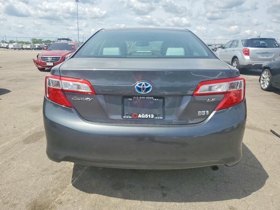 2013 Toyota Camry Hybrid le