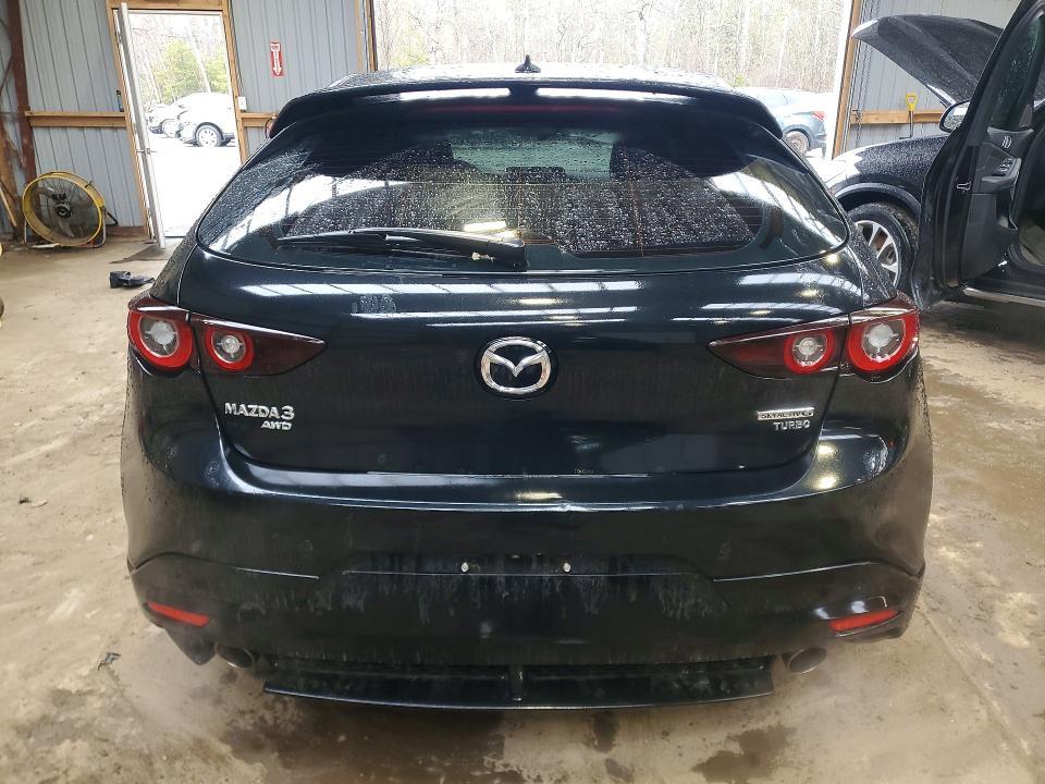 2022 Mazda 3 Premium