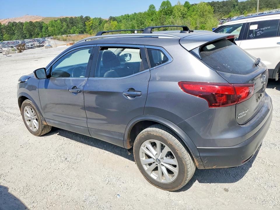 2019 Nissan Rogue Sport sv
