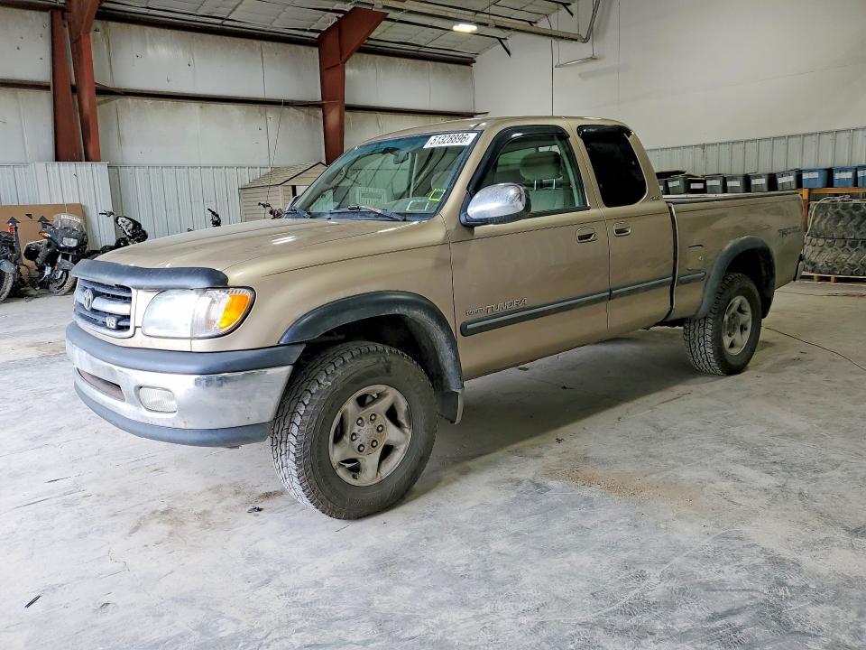 2002 Toyota Tundra SR5 V8