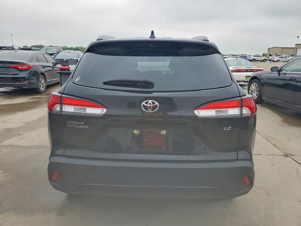 2023 Toyota Corolla Cross le