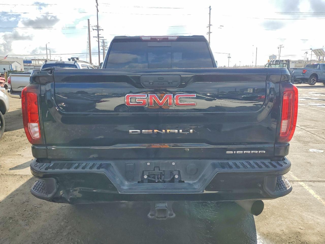 2022 GMC Sierra K3500 Denali