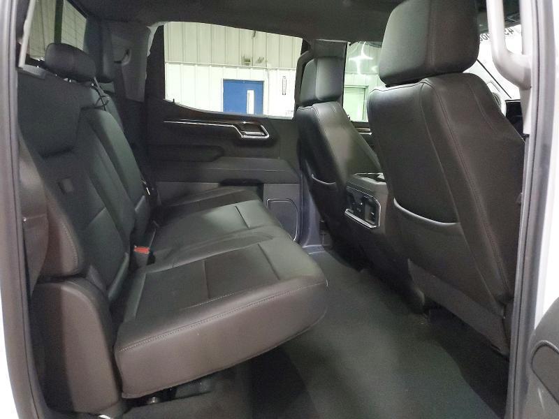 2024 GMC Sierra K1500 Elevation
