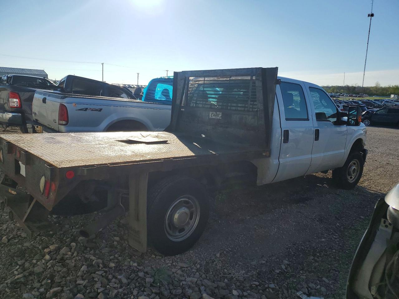 2014 Ford F250 Super Duty Flatbed Truck