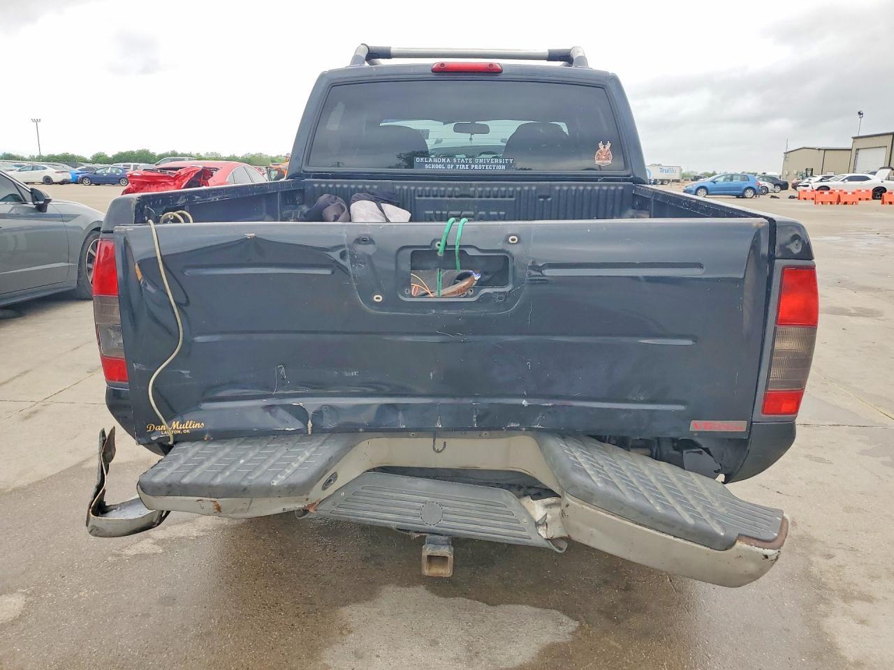 2001 Nissan Frontier SC