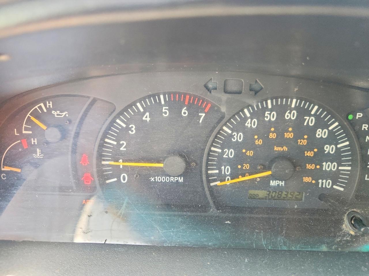 2002 Toyota Tundra SR5 V8