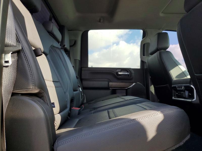 2022 GMC Sierra K3500 Denali