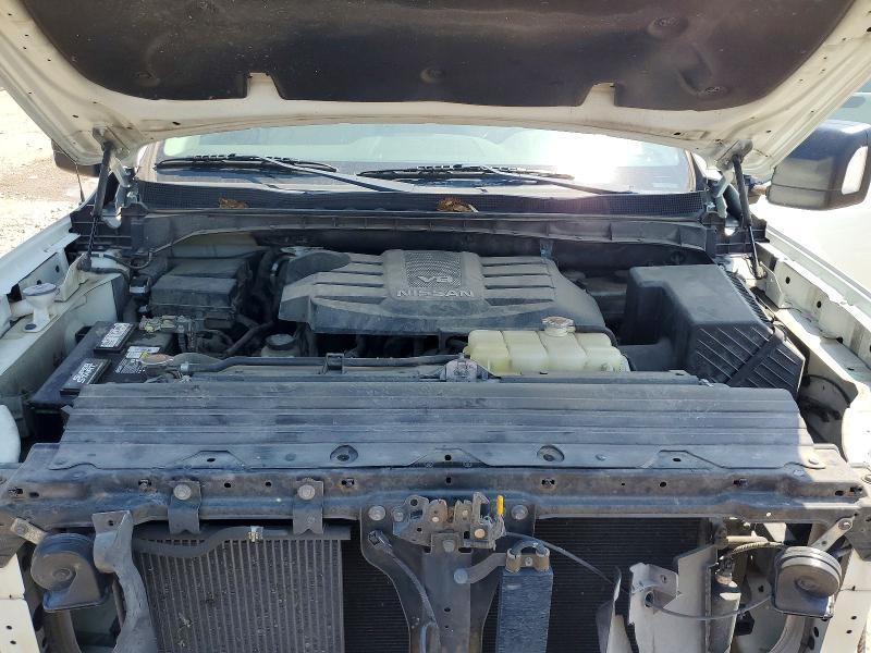 2018 Nissan Titan XD SV