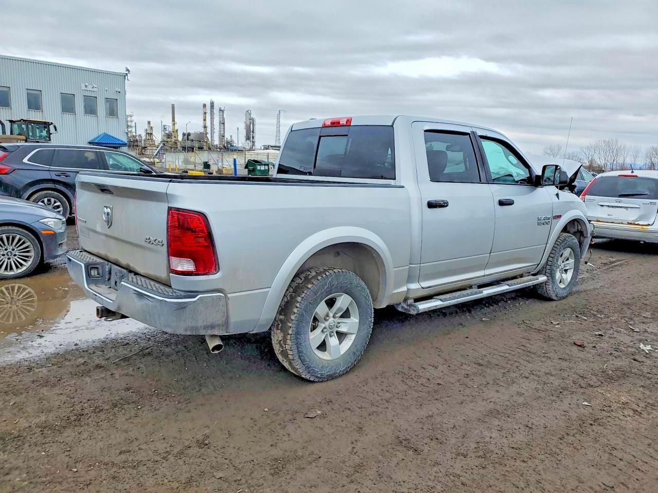 2016 Dodge RAM 1500 SLT