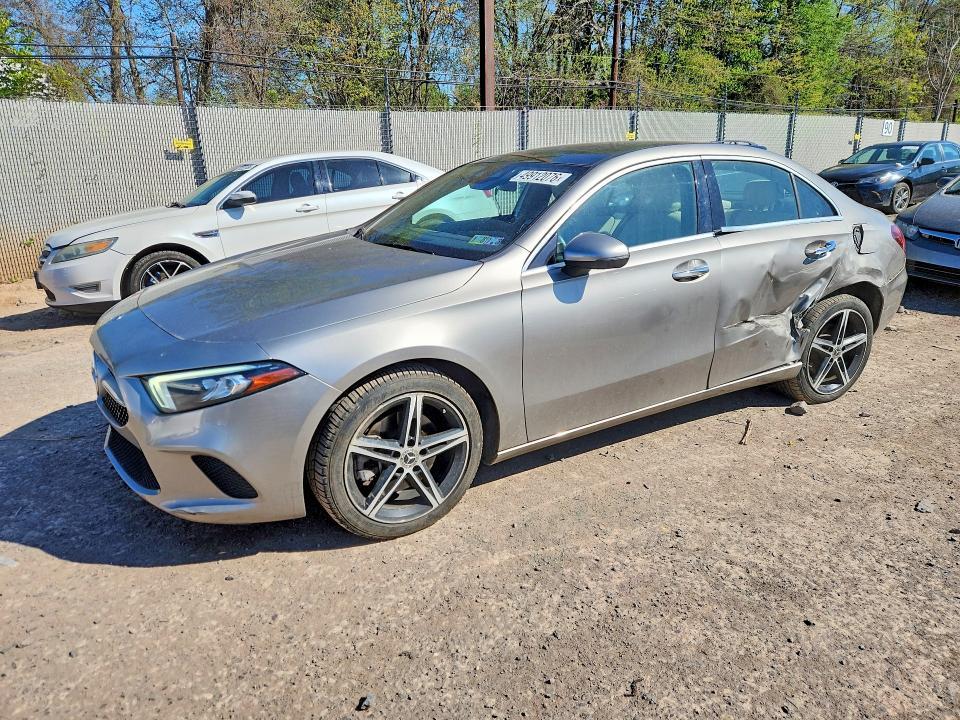 2019 Mercedes-Benz A 220