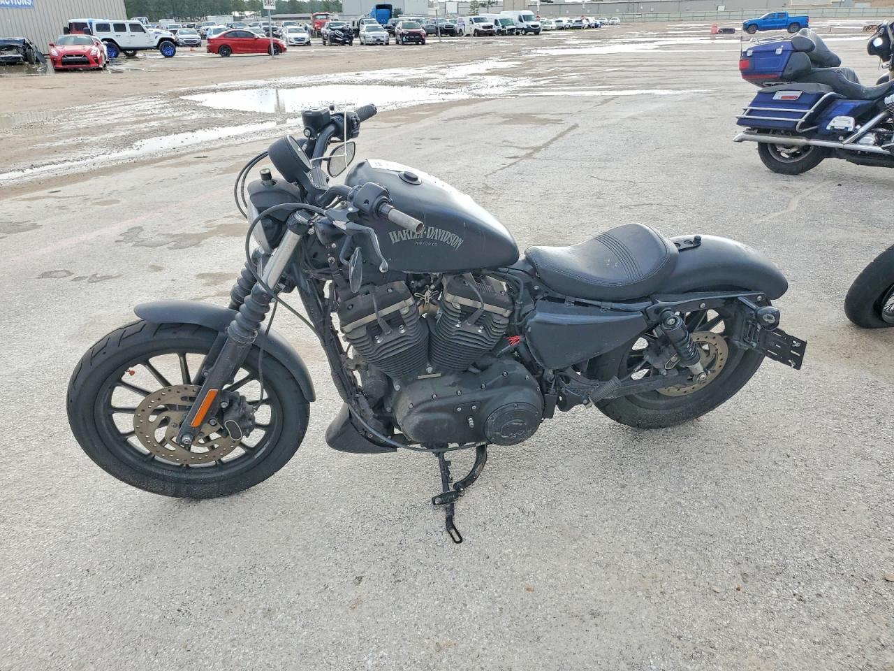 2014 Harley-Davidson XL883 Iron 883