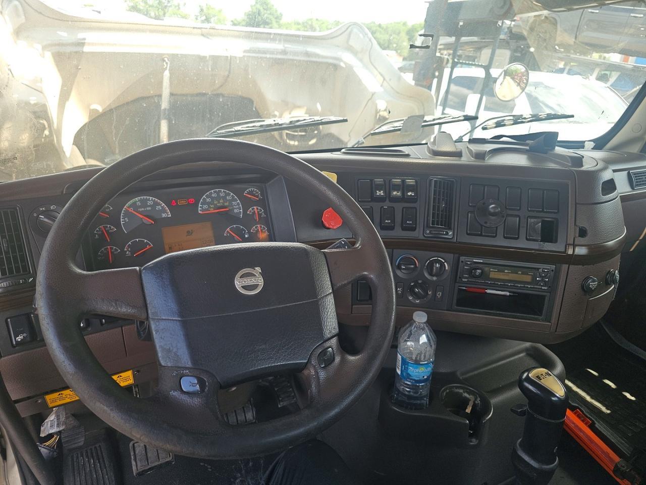 2014 Volv VAH