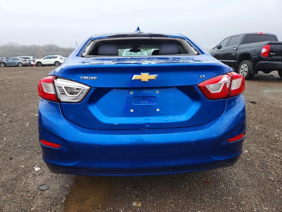 2018 Chevrolet Cruze lt