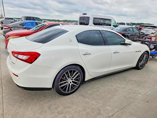 2014 Maserati Ghibli s