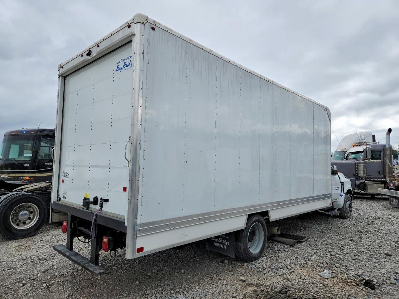 2021 Chev Silverado Medium Duty