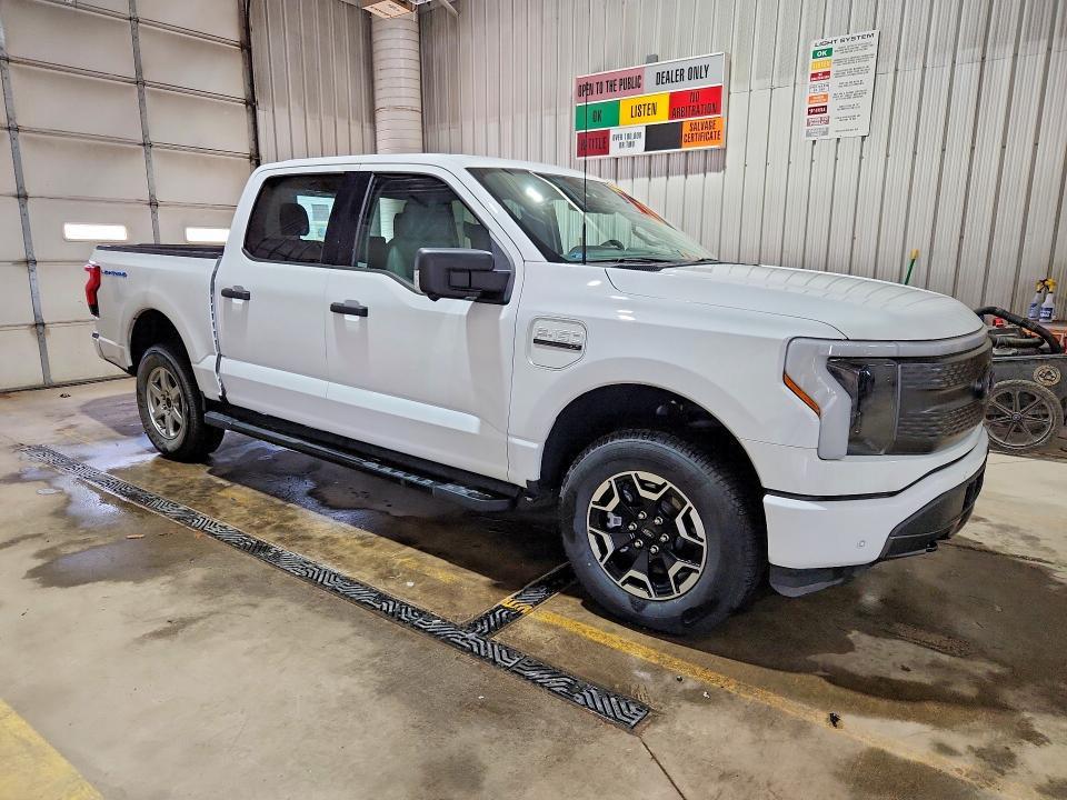 2022 Ford F150 Lightning PRO