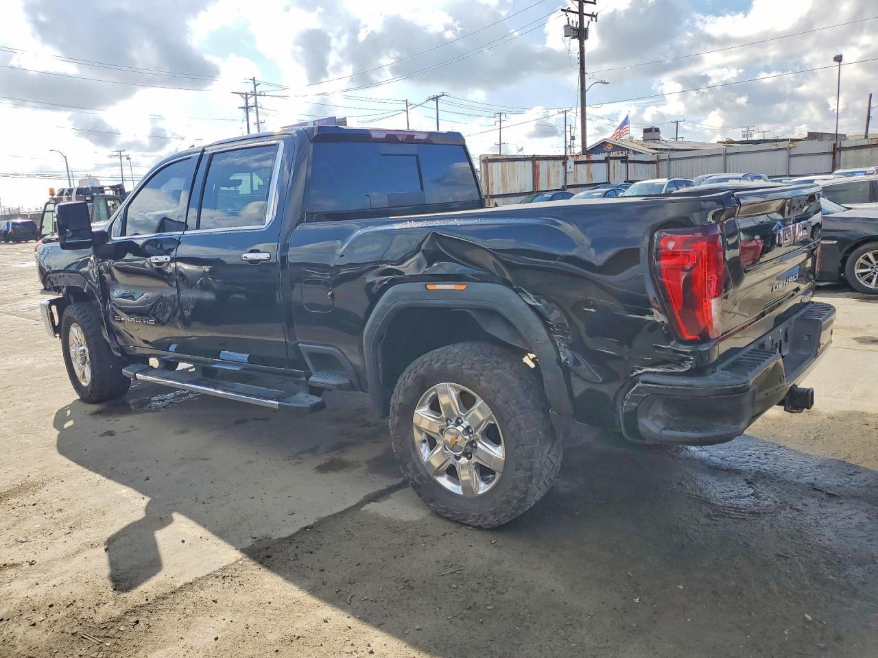 2022 GMC Sierra K3500 Denali