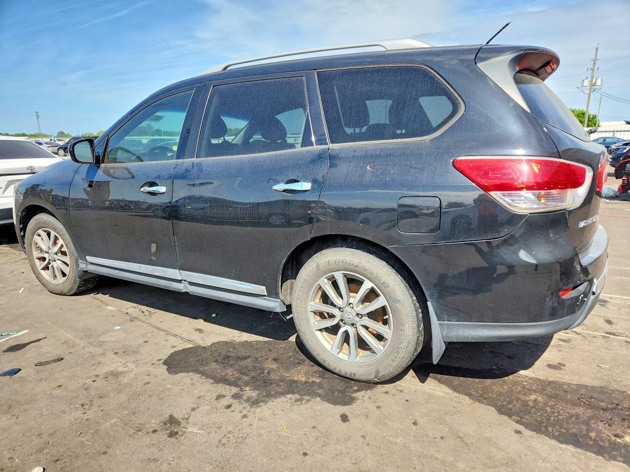 2015 Nissan Pathfinder sl