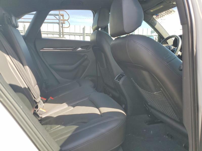 2016 Audi Q3 Prestige