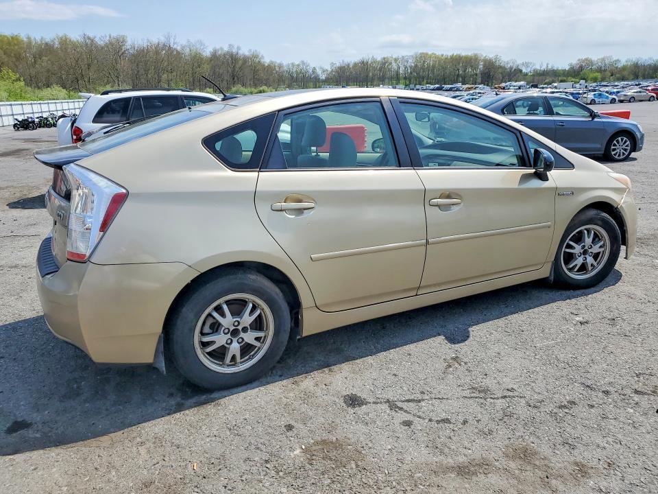 2011 Toyota Prius Three